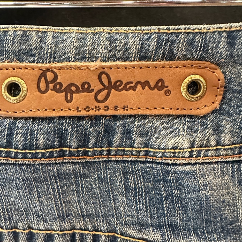 VINTAGE PEPE JEANS LONDON GARMENT DETAILS WOMENS CROP JEAN JE SIZE 28 BLUE - Picture 12 of 12